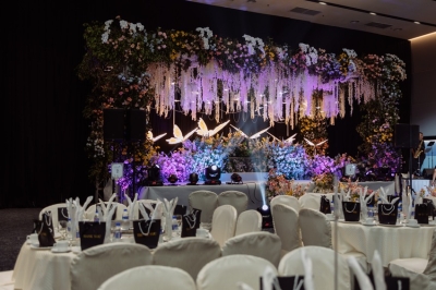 LAKE POINT: CLUB CORPORATE PACKAGES